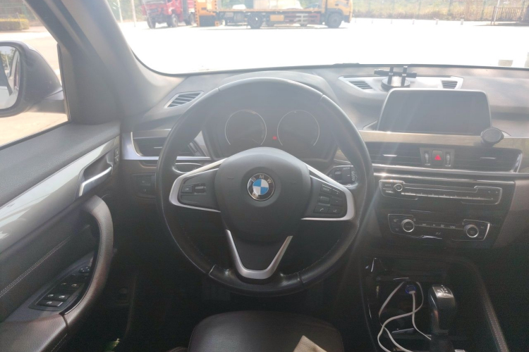 BMW X1 2019 immagine di auto #11