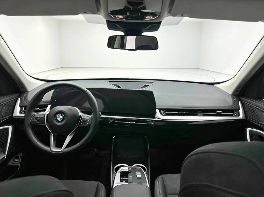 BMW X1 2024 #5 BMW X1 2024 car image #5