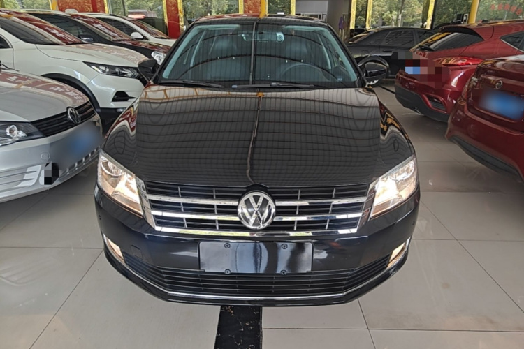 Volkswagen Lavida 2016 car image #3