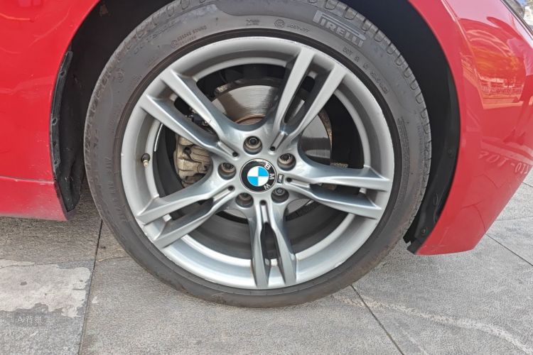 BMW 3 Series 2018 car image #9