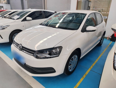 Volkswagen Polo 2016 Volkswagen Polo 2016 car image