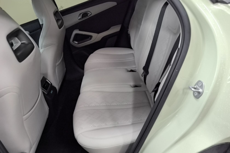 BYD YuanUP 2025 #17 BYD YuanUP 2025 imagen de coche #17