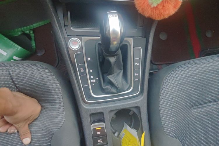 Volkswagen Golf 2019 #16 Volkswagen Golf 2019 car image #16
