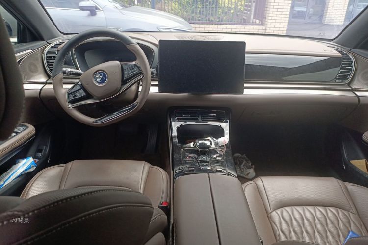 BYD Han 2023 car image #11