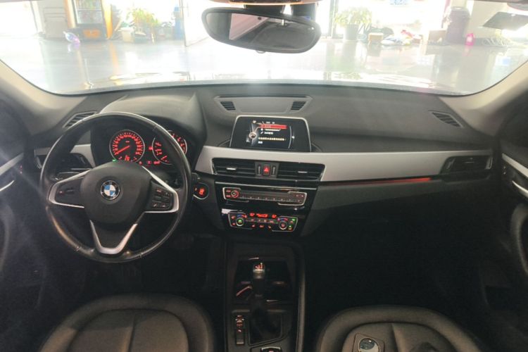 BMW X1 2017 car image #10