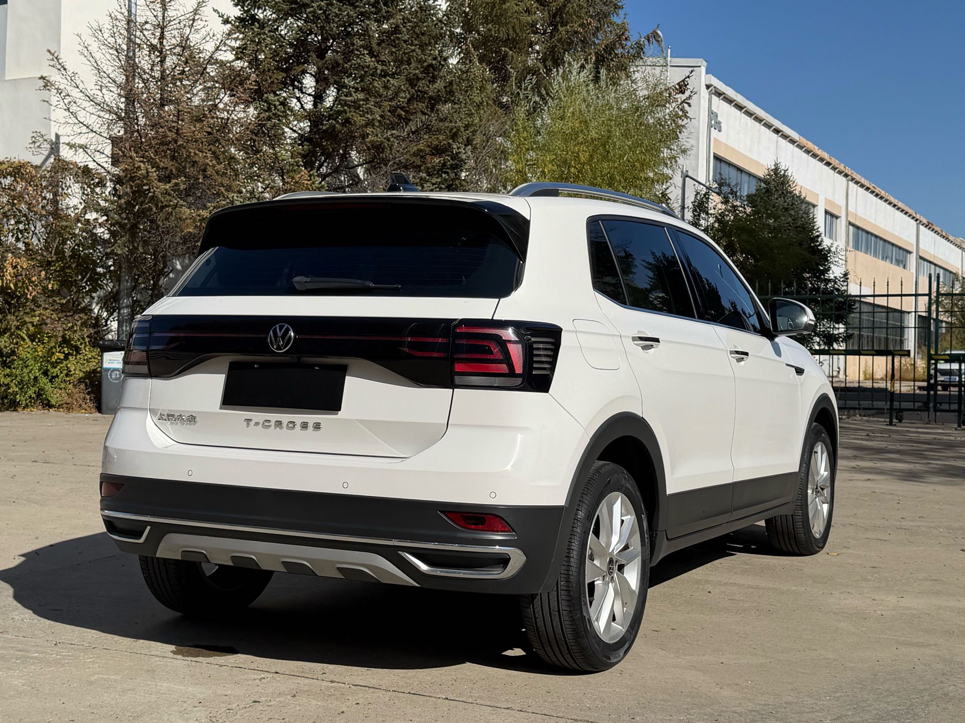 Volkswagen T-Cross 2022 #5 Volkswagen T-Cross 2022 car image #5