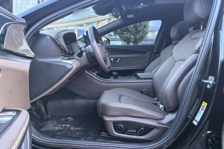 BYD Han 2023 car image #22