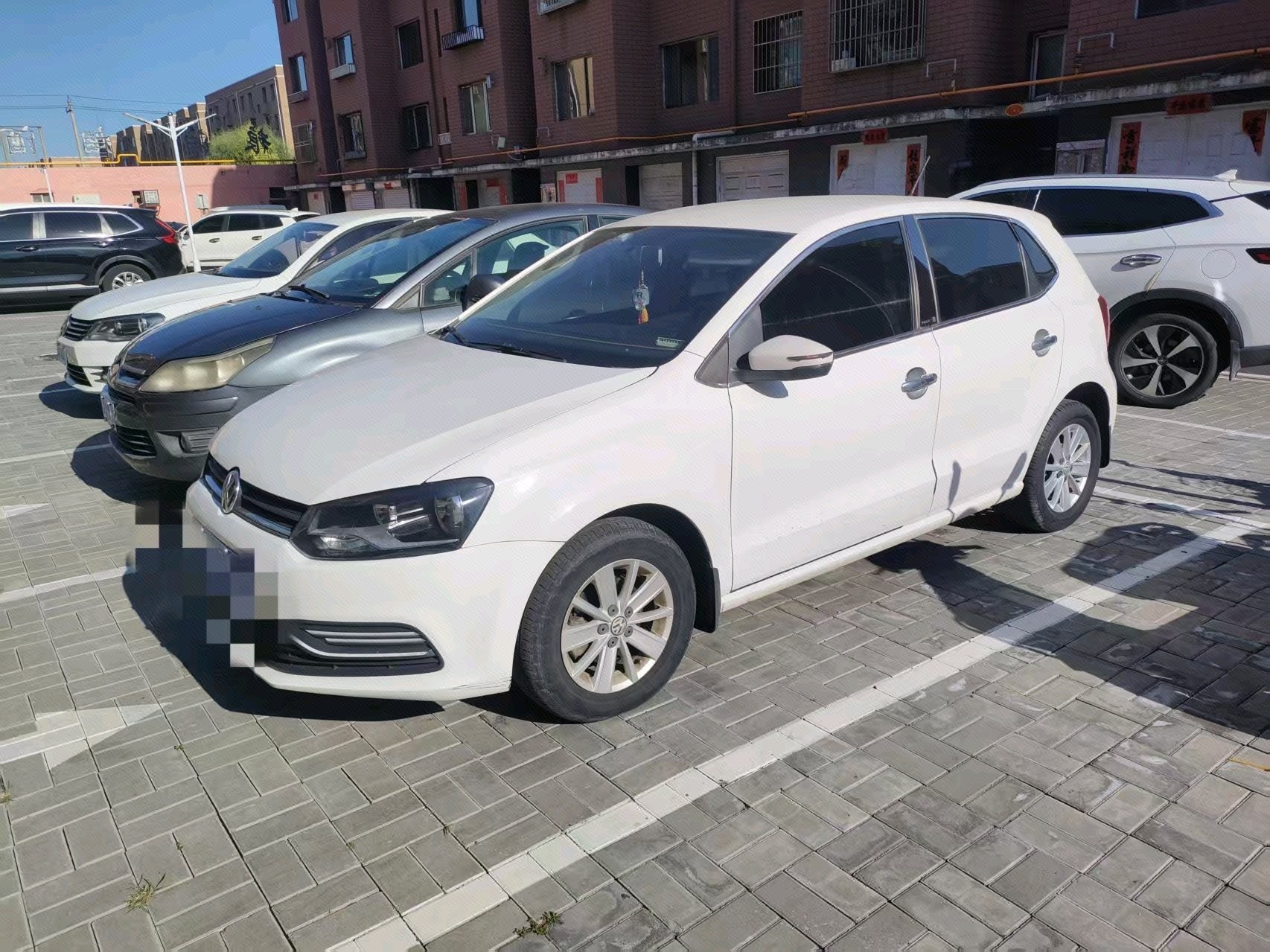 Volkswagen Polo 2018 car image 
