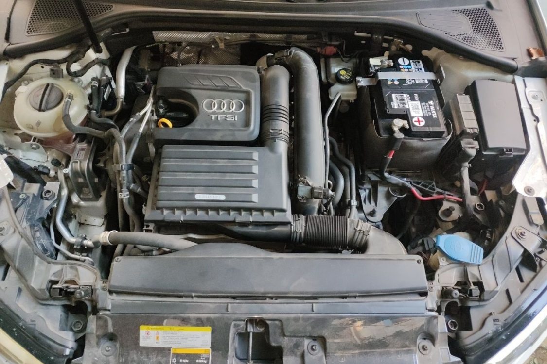 Audi A3 2018 car image #10