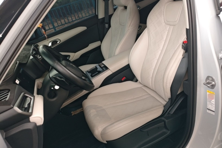 BYD YuanUP 2025 #15 BYD YuanUP 2025 imagem de carro #15