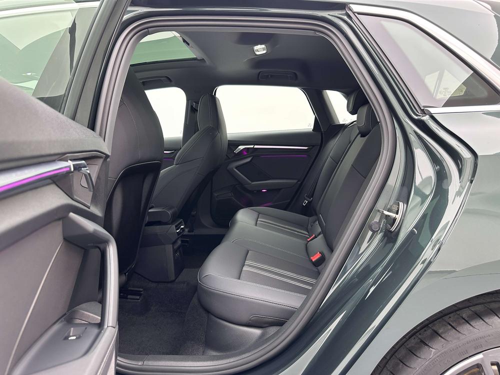 Audi A3 2023 صورة سيارة #25