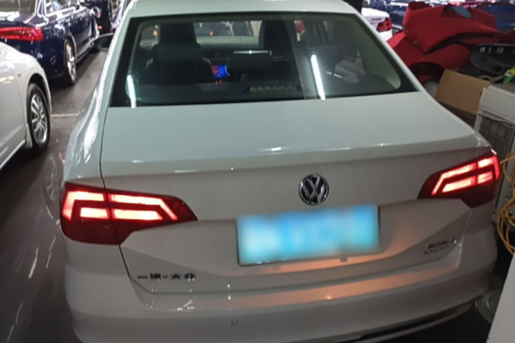 Volkswagen Bora 2017 immagine di auto #6