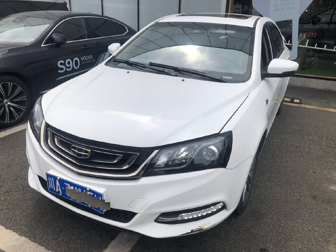GEELY Emgrand 2017 car image #2