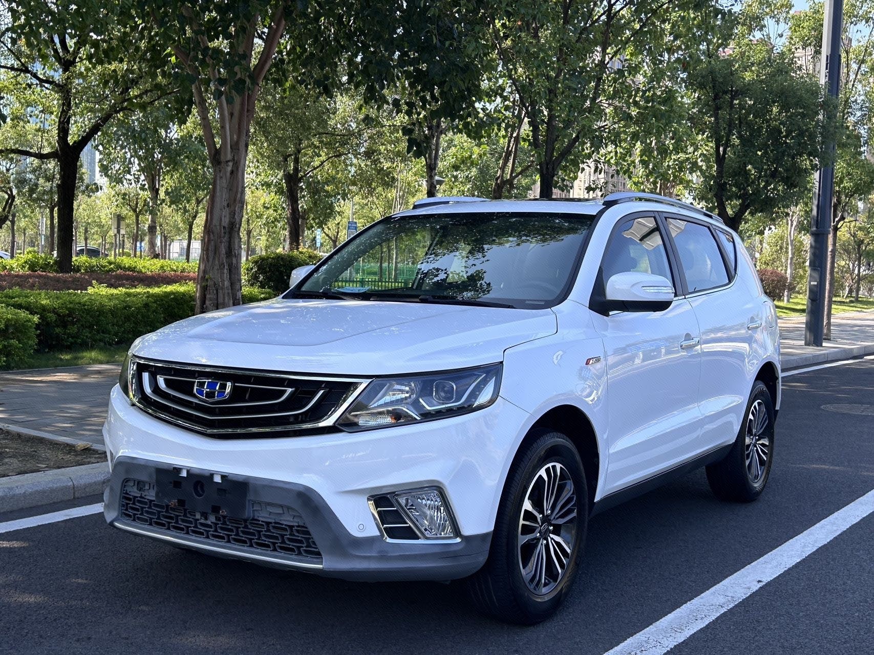 GEELY Vision X6 2016 GEELY Vision X6 2016 car image
