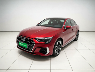 Audi A3 2023 immagine di auto 