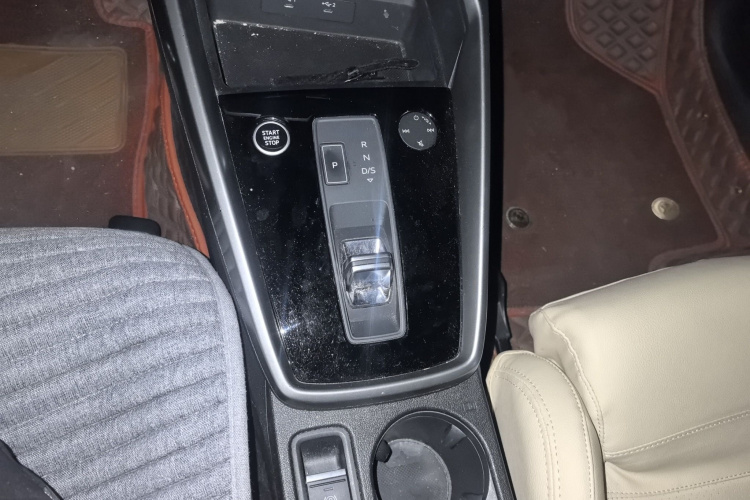 Audi A3 2022 car image #20