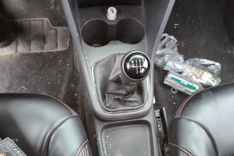 Volkswagen Polo 2016 #16 Volkswagen Polo 2016 car image #16