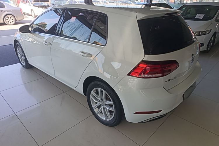 Volkswagen Golf 2019 صورة سيارة #5