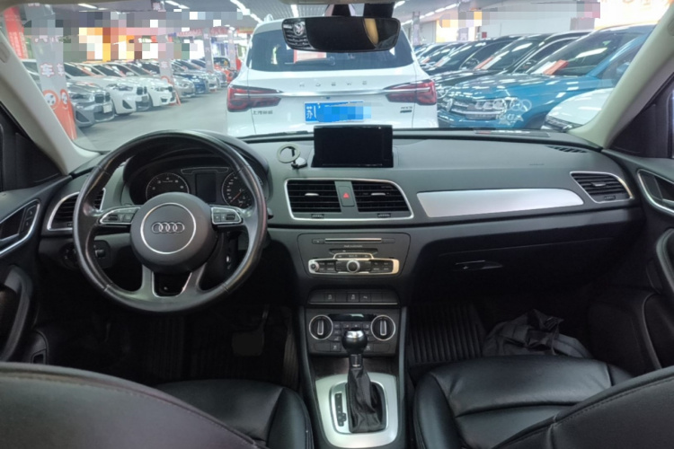Audi Q3 2017 #10 Audi Q3 2017 car image #10
