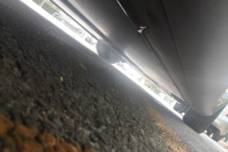 Tesla Model Y 2022 car image #24