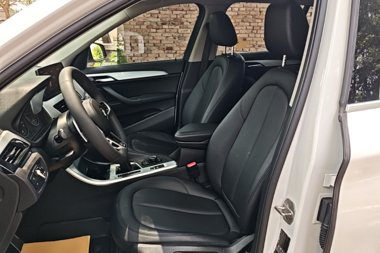 BMW X1 2017 #15 BMW X1 2017 car image #15