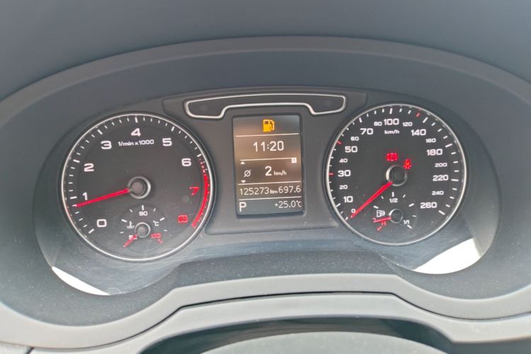 Audi Q3 2015 #16 Audi Q3 2015 image de voiture #16