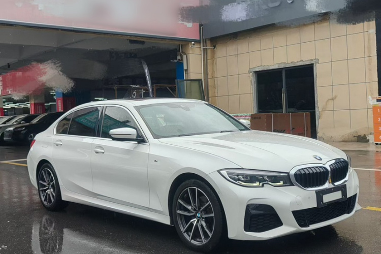 BMW 3 Series 2020 #5 BMW 3 Series 2020 car image #5