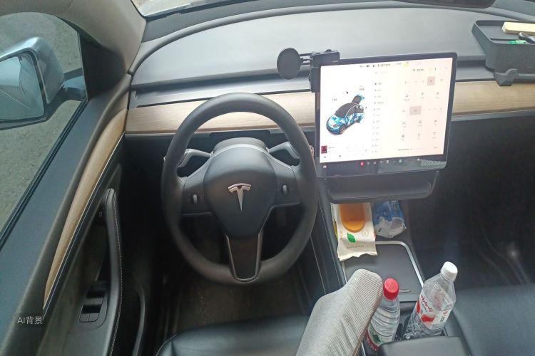 Tesla Model Y 2021 #12 Tesla Model Y 2021 car image #12
