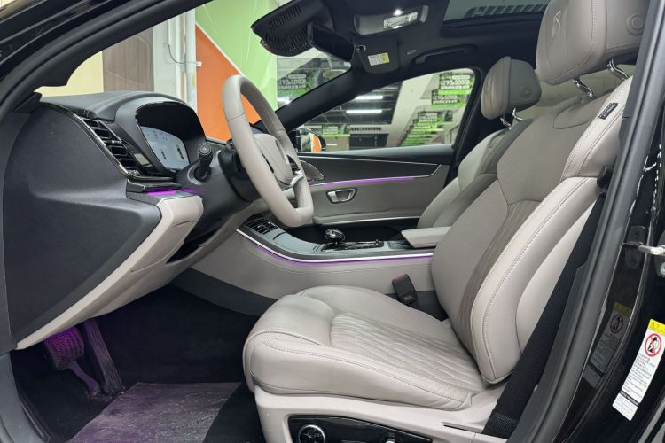 BYD Han 2025 car image #9
