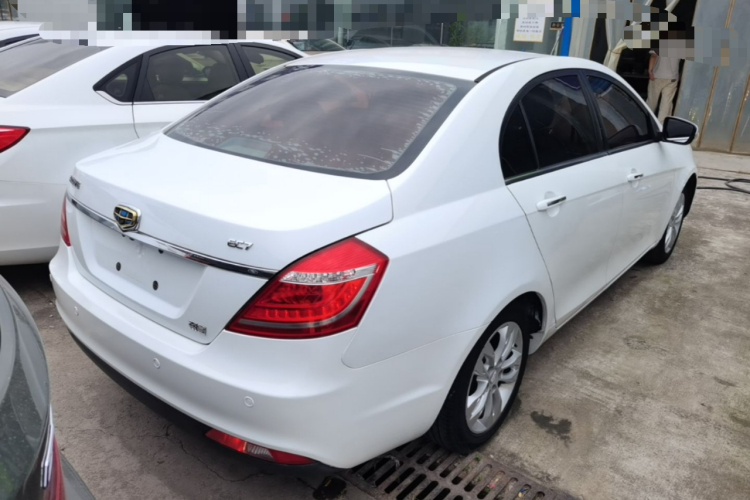 GEELY Emgrand 2015 #7 GEELY Emgrand 2015 car image #7