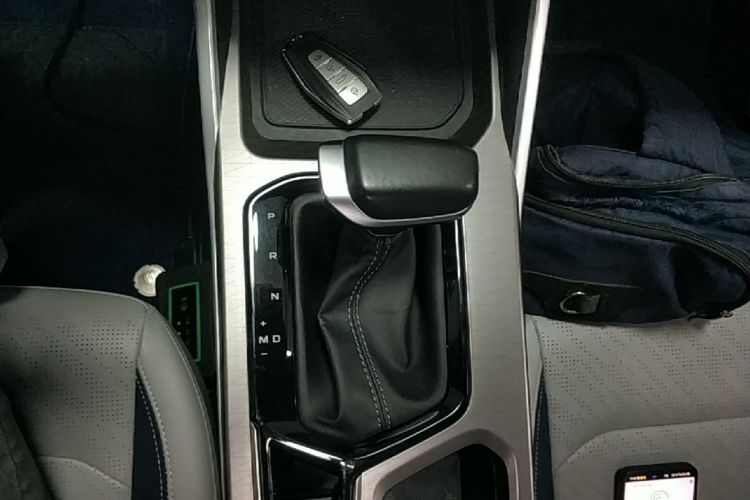 GEELY Emgrand 2022 #14 GEELY Emgrand 2022 car image #14