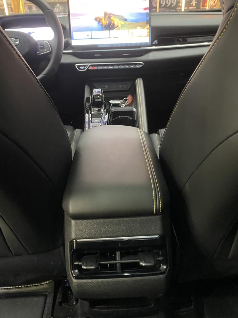 GEELY Coolray 2024 #8 GEELY Coolray 2024 car image #8