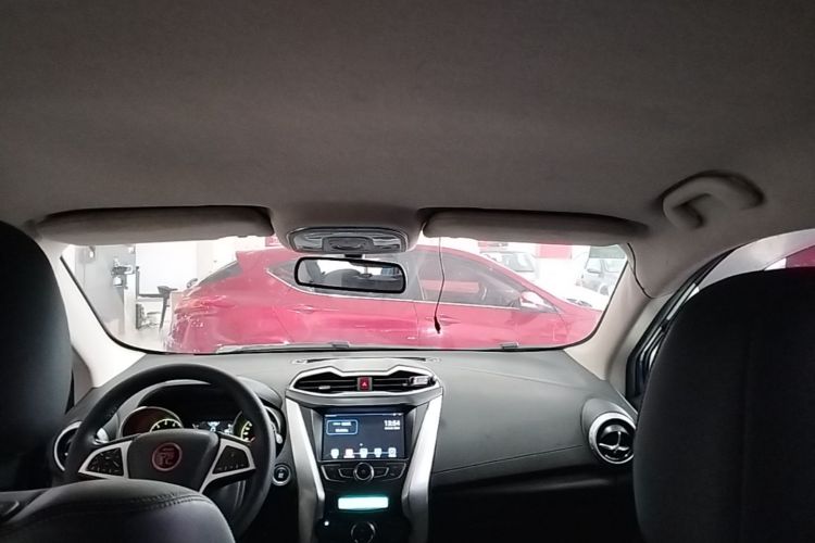 BYD Yuan 2018 #18 BYD Yuan 2018 car image #18