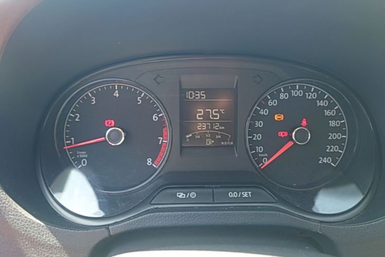 Volkswagen Polo 2017 image de voiture #12