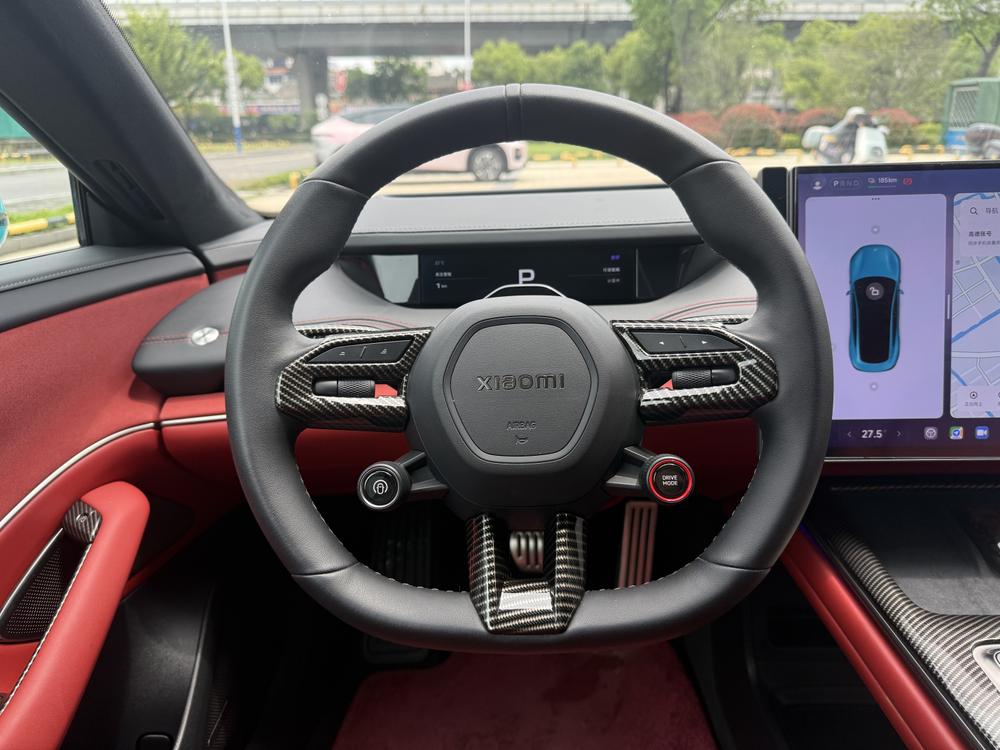 MI SU7 2025 immagine di auto #11