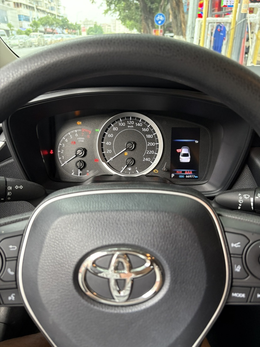 Toyota Corolla 2022 imagen de coche #8