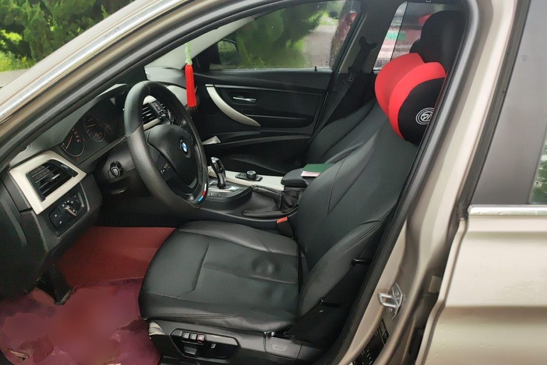 BMW 3 Series 2014 car image #20