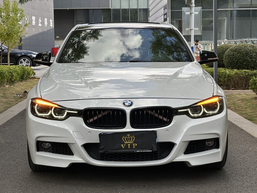 BMW 3 Series 2019 #2 BMW 3 Series 2019 car image #2