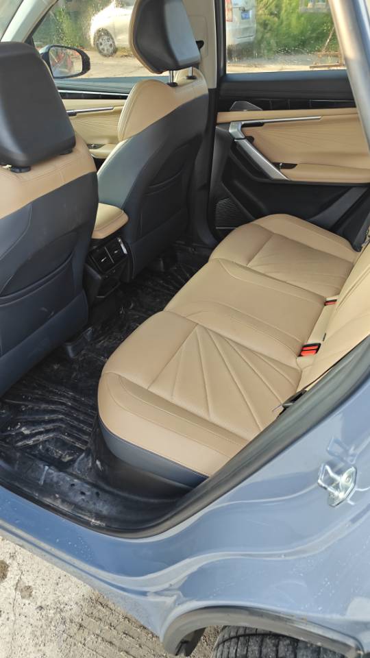 GEELY Boyue L 2022 car image #5