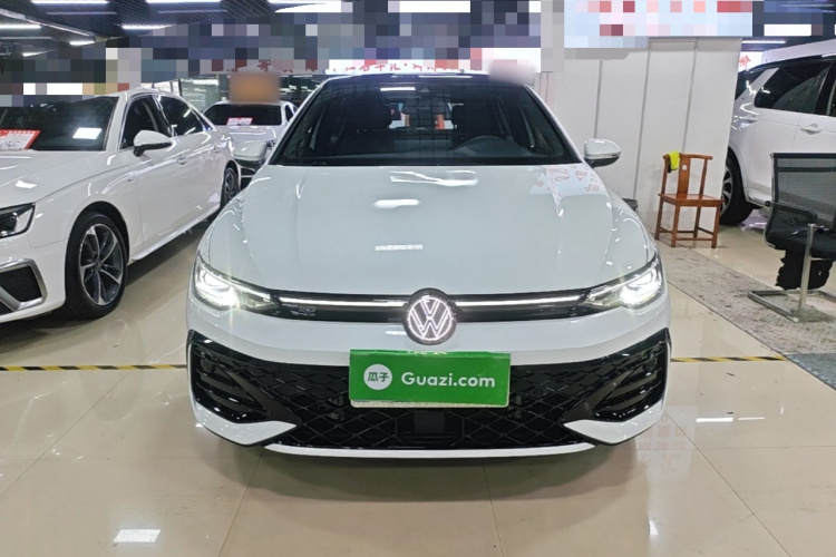 Volkswagen Golf 2025 #3 Volkswagen Golf 2025 car image #3