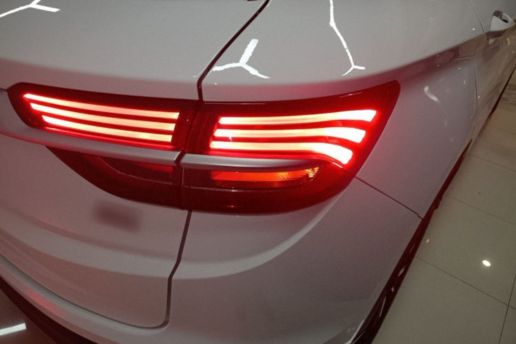 GEELY Coolray 2021 #8 GEELY Coolray 2021 car image #8