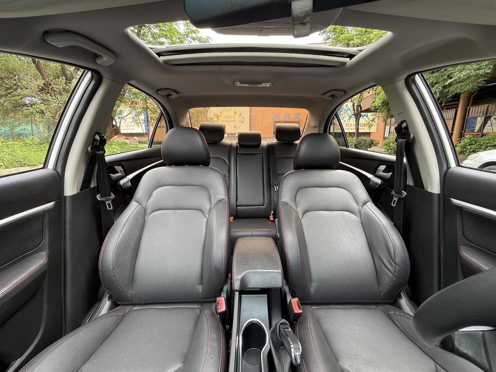 GEELY Emgrand 2015 #18 GEELY Emgrand 2015 car image #18