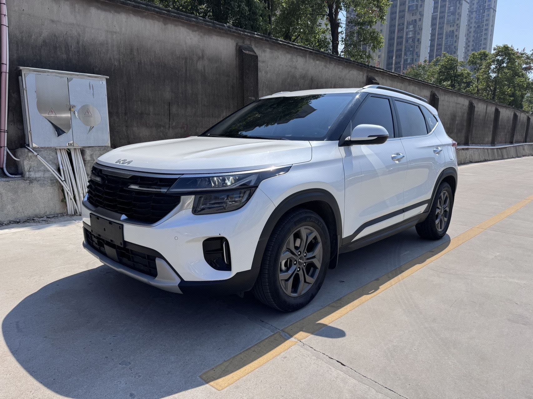 Kia Seltos 2023 Kia Seltos 2023 immagine di auto