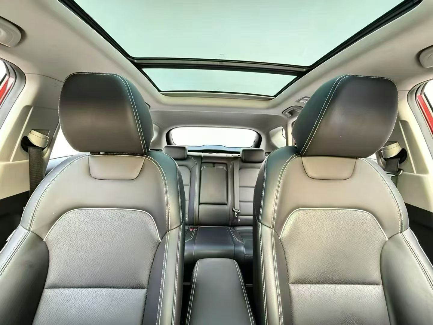 GEELY Coolray 2020 صورة سيارة #10