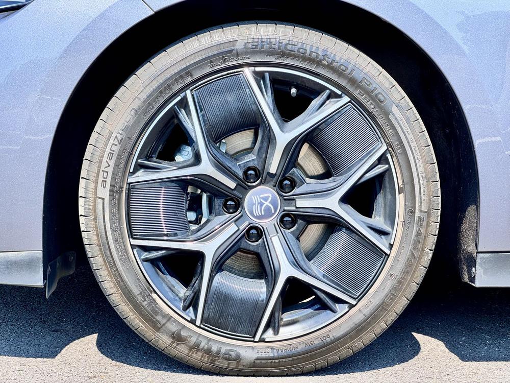 BYD Han 2024 immagine di auto #9