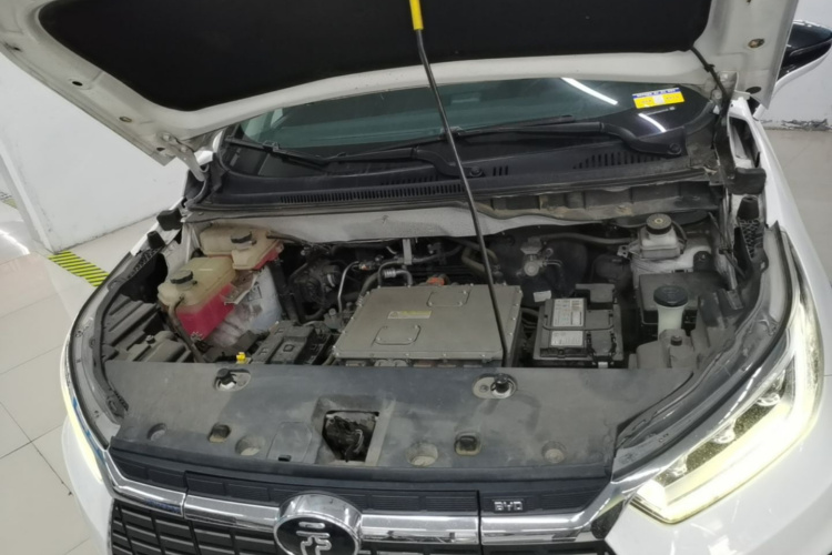 BYD Yuan New Energy 2019 #20 BYD Yuan New Energy 2019 car image #20