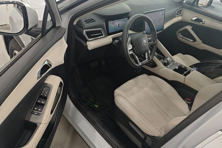 BYD YuanUP 2024 image de voiture #16