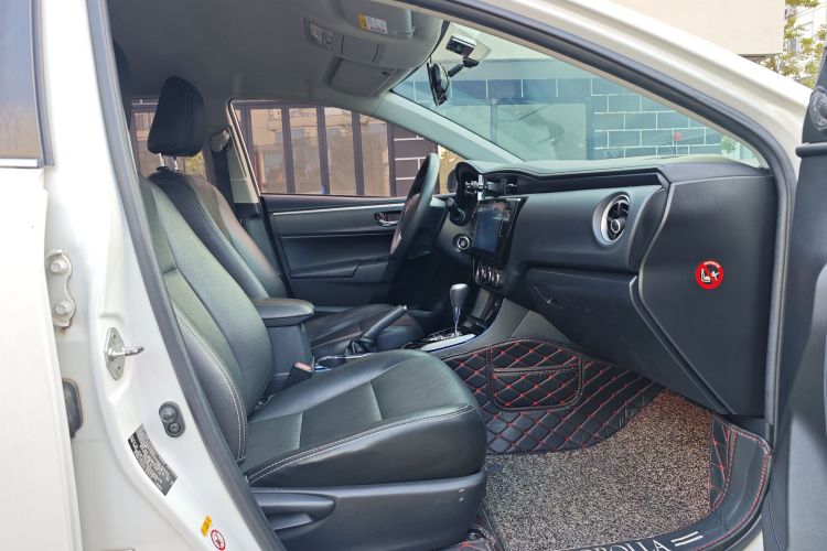 Toyota Corolla 2017 car image #27
