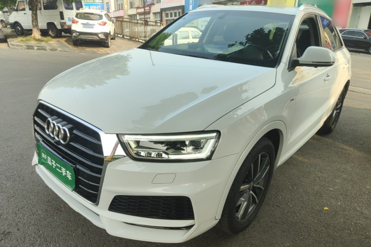 Audi Q3 2019 #2 Audi Q3 2019 car image #2