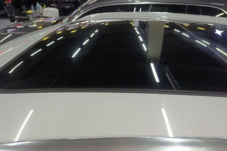 Audi Q3 2019 car image #25